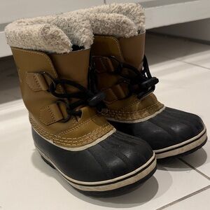 Kids Sorel Brown and Black Winter Boots